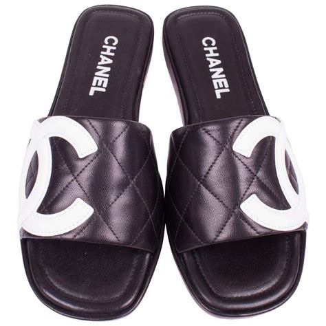 womens chanel slides